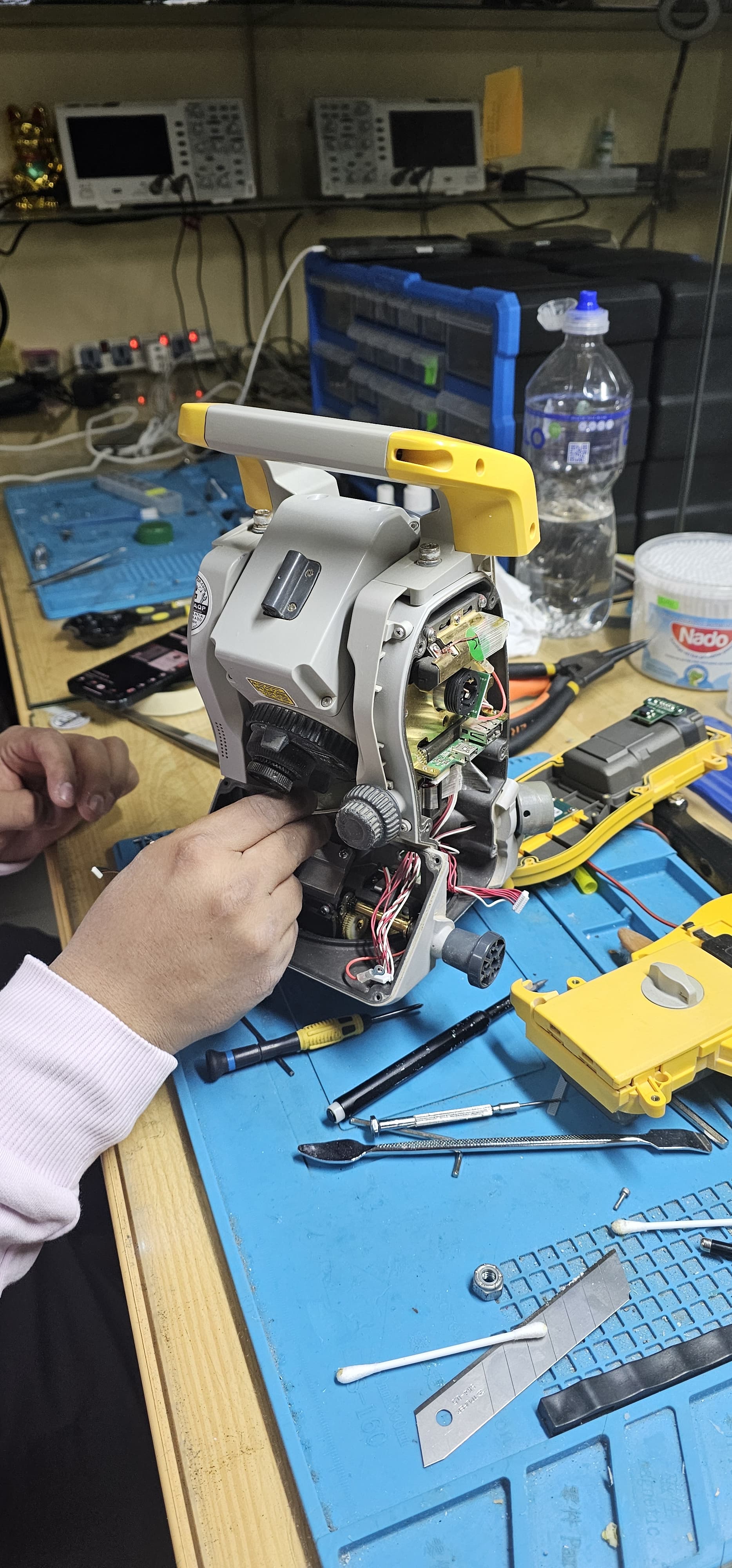 Reparación de Estaciones Totales